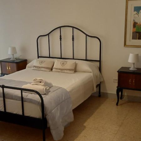 Holiday Flat Bari Exterior photo